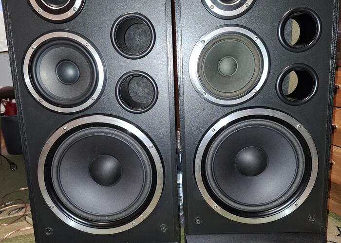 Grajewo ogłoszenia: Witam sprzedam kolumny Tonsil Altus 200 widoczne na zdjęciu...