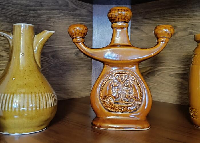 Grajewo ogłoszenia: Sprzedam trzy dzbanki Bochnia w bardzo dobrym stanie cena 50 zł,...