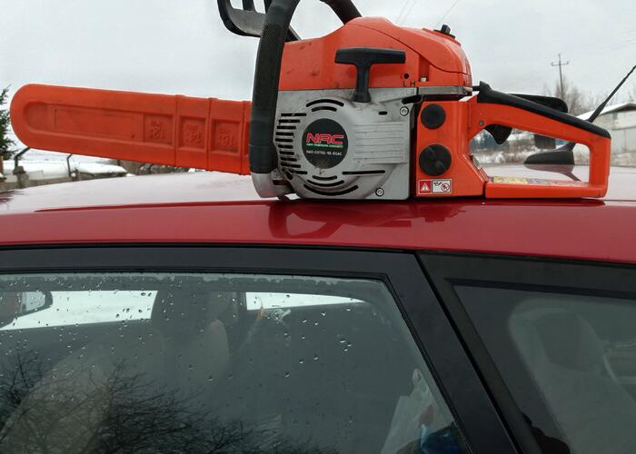 Grajewo ogłoszenia: Sprzedam nową pile spalinowa, cena do uzgodnienia.