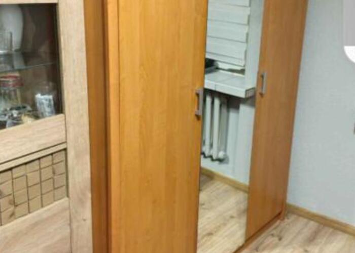 Grajewo ogłoszenia: Sprzedam dużą szafę  z lustrem. Szafa jest w stanie idealnym....